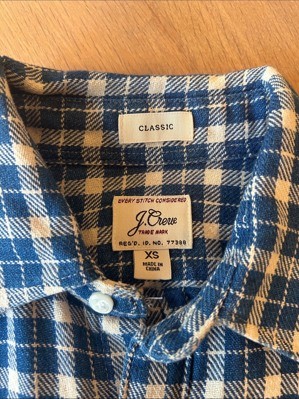 Mens J. Crew Plaid Button-Down Indigo Dyed shirt in Blue and Cream- NWOT
